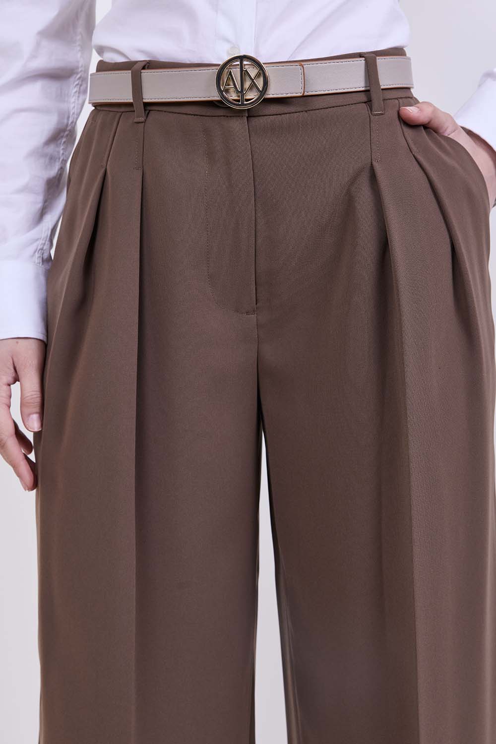 תמונת כל הלוק של חגורה